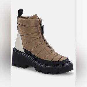 Dolce Vita Helki Boots Olive